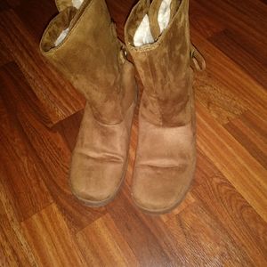 Women Tan Boots